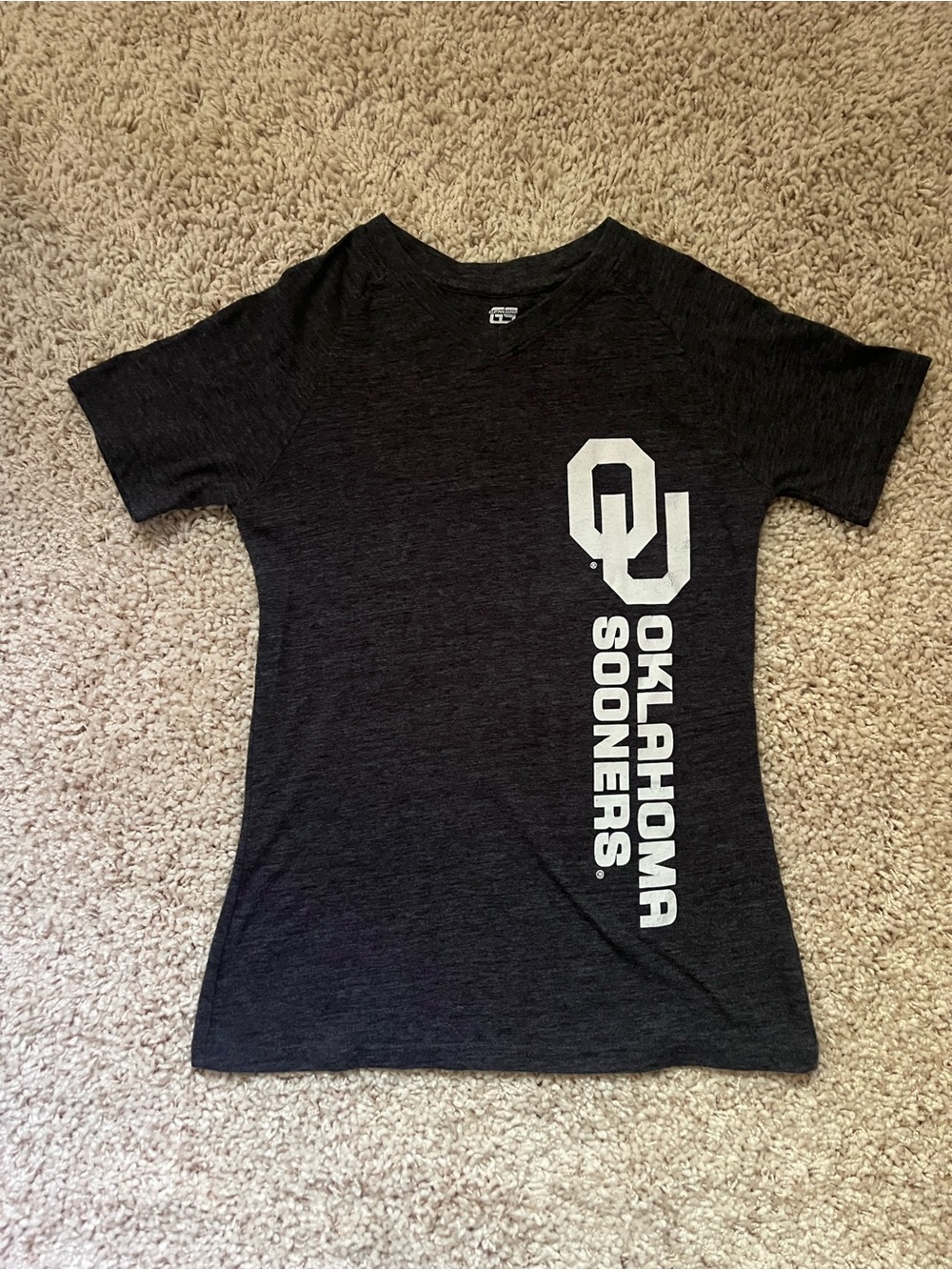 Oklahoma Sooners Dark Gray Graphic Tee Youth XL